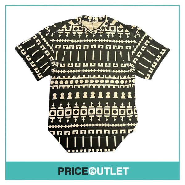 Atto - Black and White Printed T-Shirt - Size 12 - BRAND NEW WITH TAGS