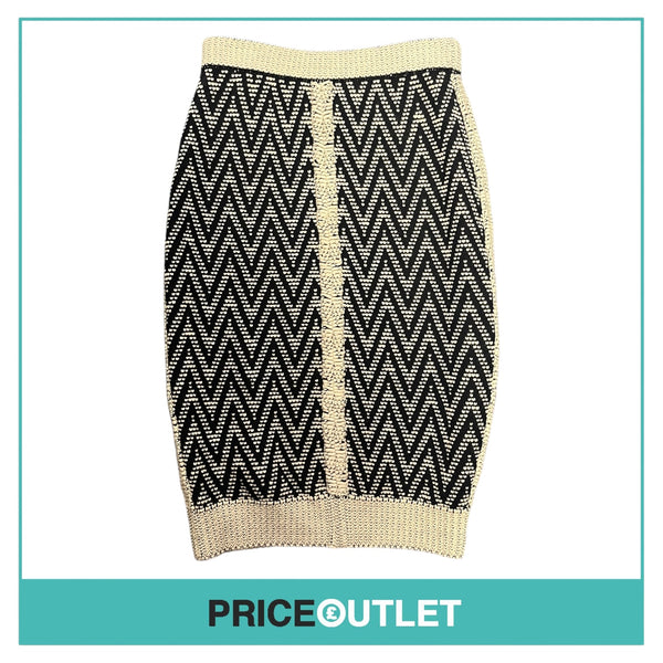 Maison Rabih Kayrouz - Black and White Chevron Knit Skirt - Size 36 - BRAND NEW WITH TAGS
