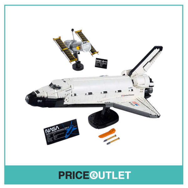 Lego - Nasa Space Shuttle Discovery Set #10283 (Damaged)