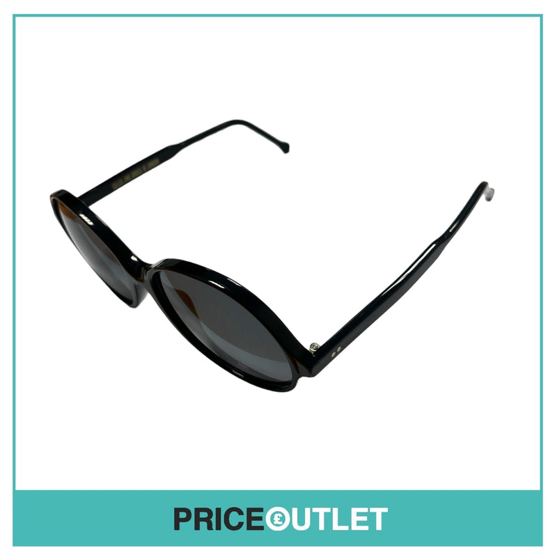 Black Frame Sunglasses RRP £325 (8)