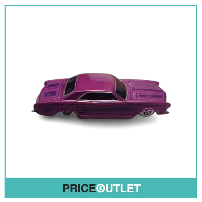 Hot Wheels - T-Hunt 10/12 - ‘64 Buick Riviera (Slight Damage)