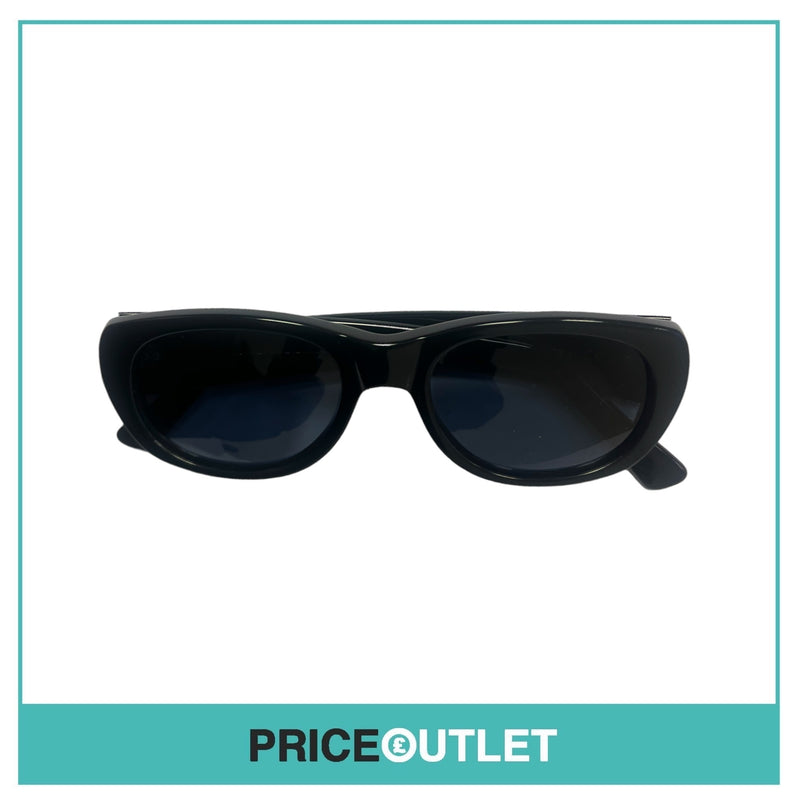 Black Frame Sunglasses RRP £325 (15)