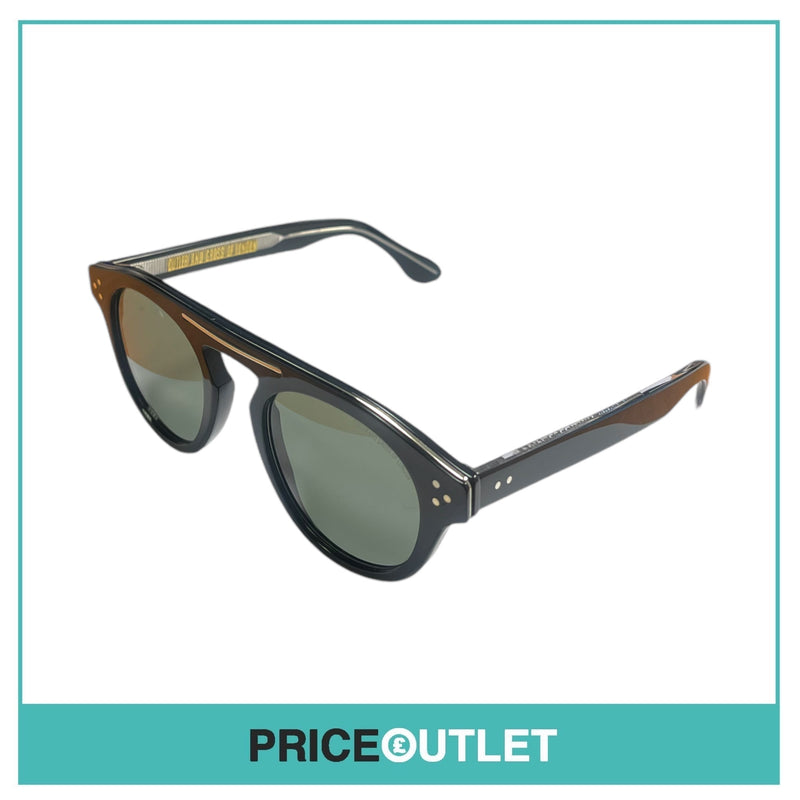 Black Frame Sunglasses RRP £325 (18)