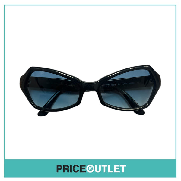 Black Frame Sunglasses RRP £325 (19)