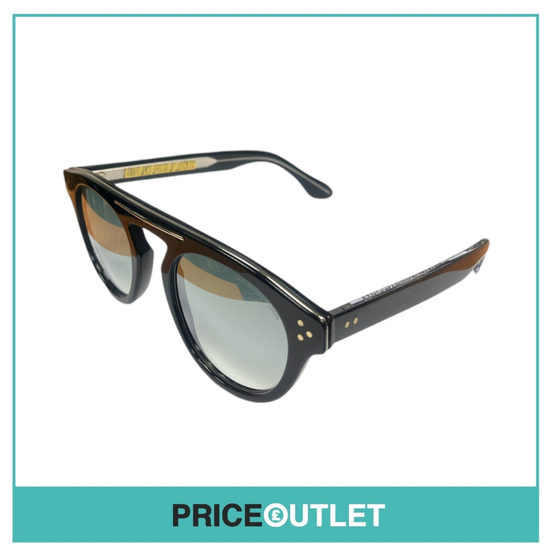 Black Frame Sunglasses RRP £325 (21)