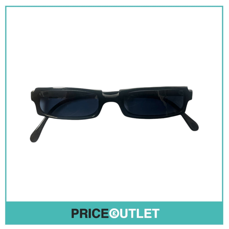 Black Frame Sunglasses RRP £325 (25)