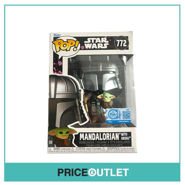 Funko - Star Wars - Mandalorian With Grogu #772 (Special Edition) (Slight Damage)