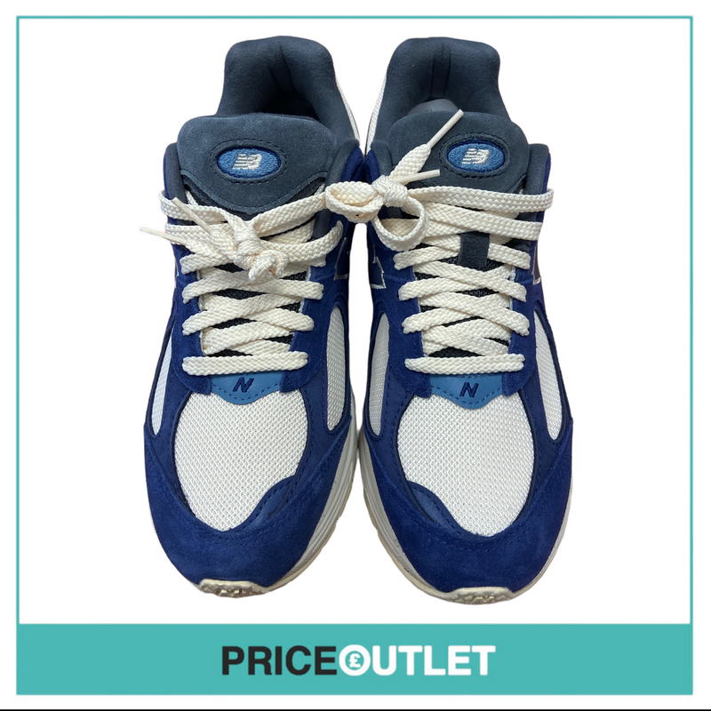 New Balance - 2002R 'Navy Cream' - UK 8