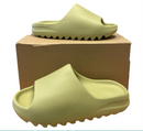 Adidas - Yeezy Slide 'Resin' (2022) - UK 9